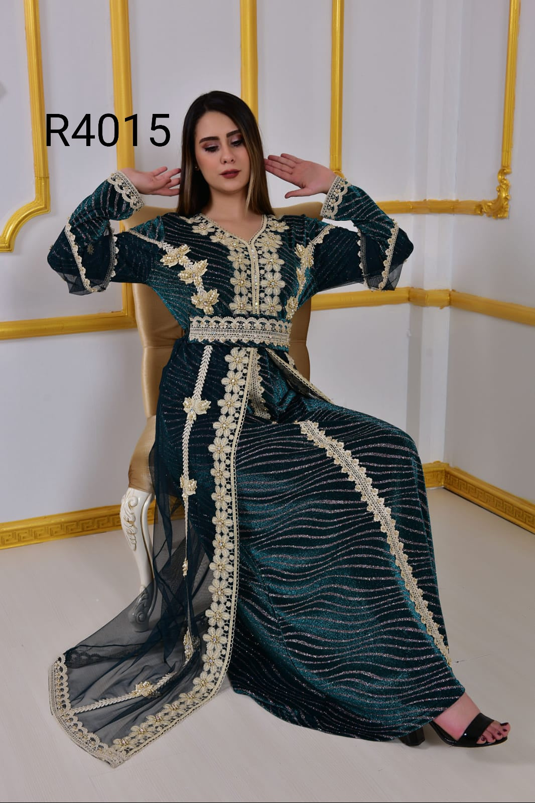 قفطان ناعم R4015