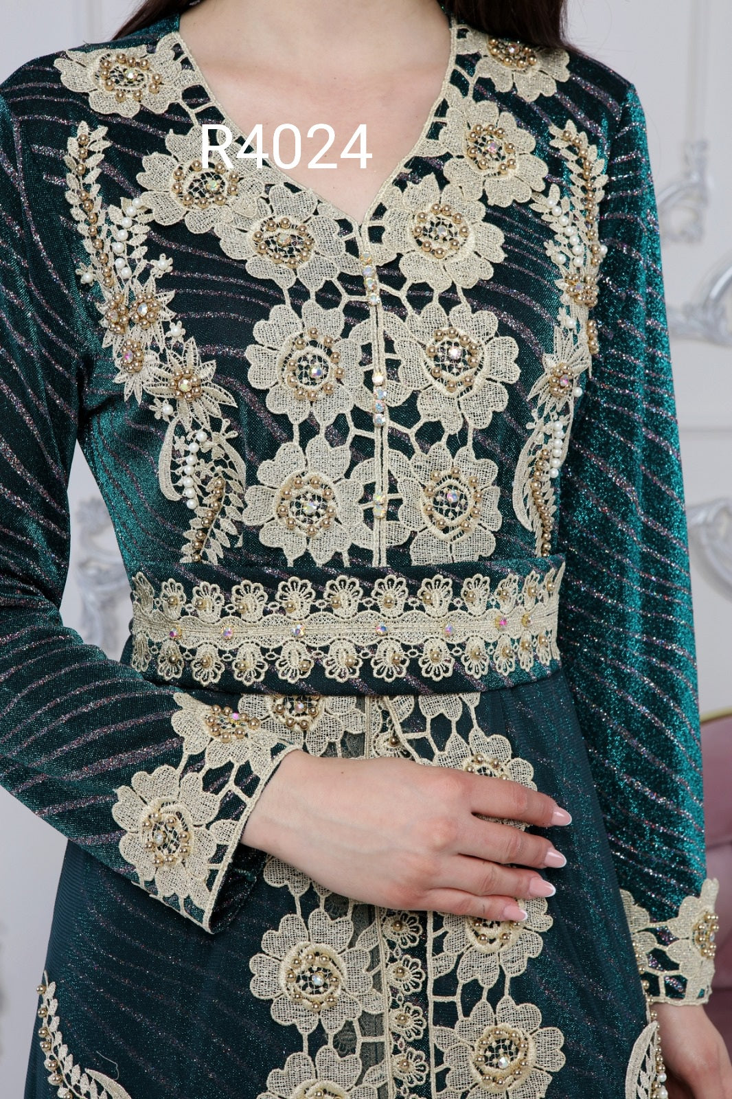 قفطان ناعم R4024