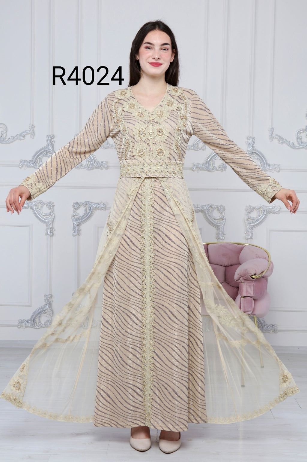 قفطان ناعم R4024