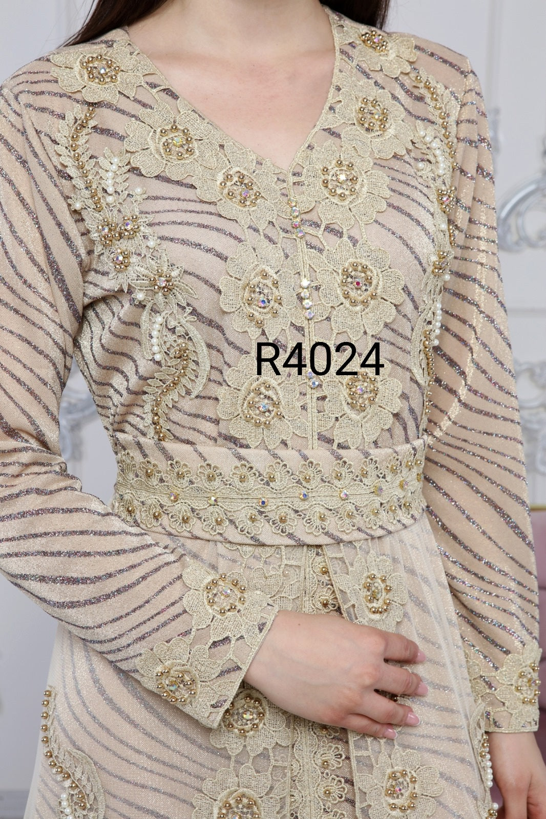 قفطان ناعم R4024