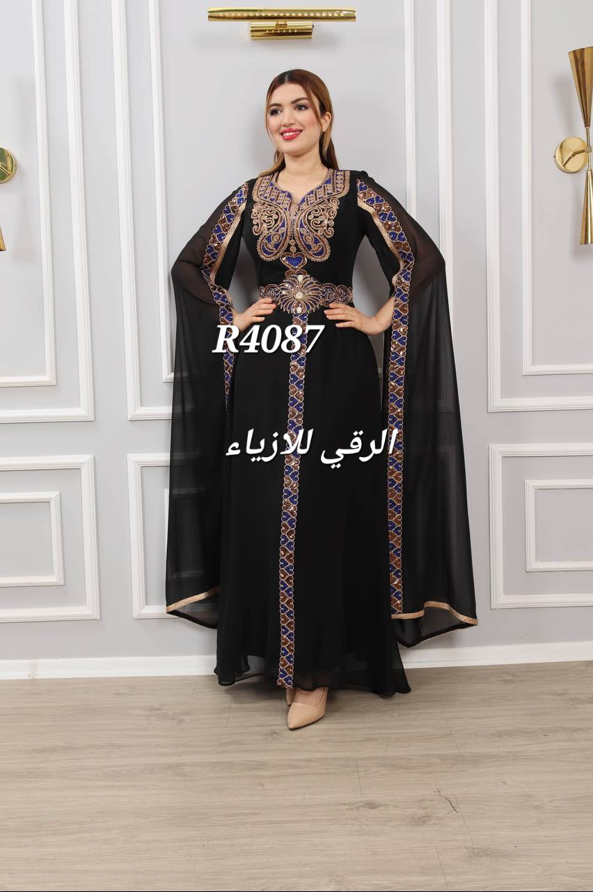 قفطان مع حزام R4087