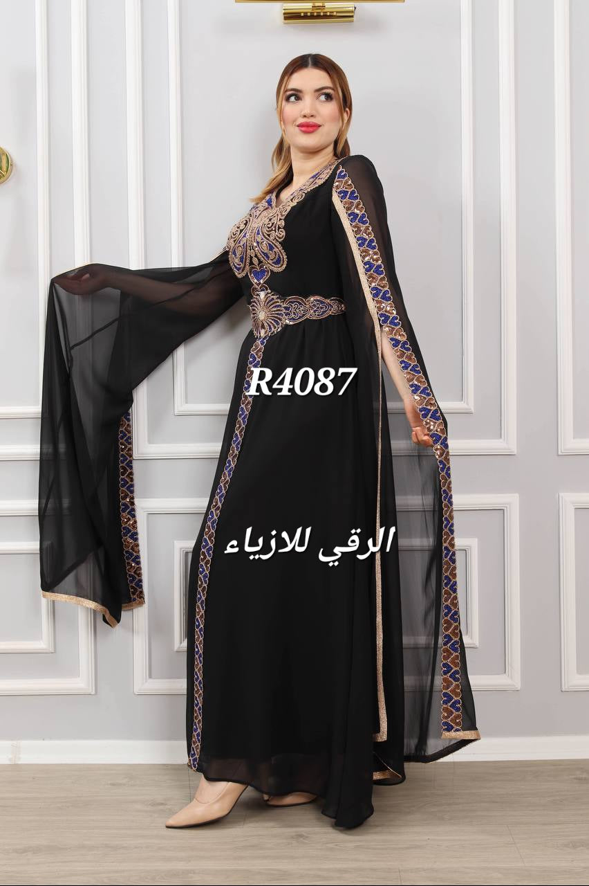 قفطان مع حزام R4087