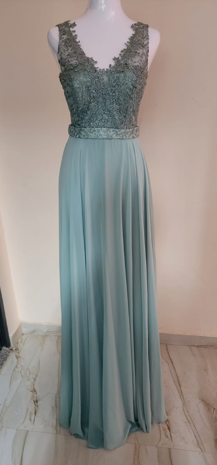 فستان حفر شيفون طبقات ثقيل R0263