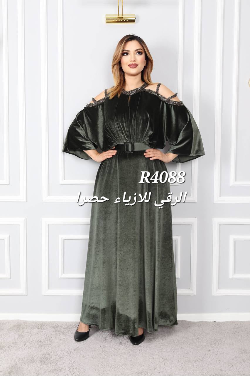 فستان مخمل للمقاسات الكبيرة R4088