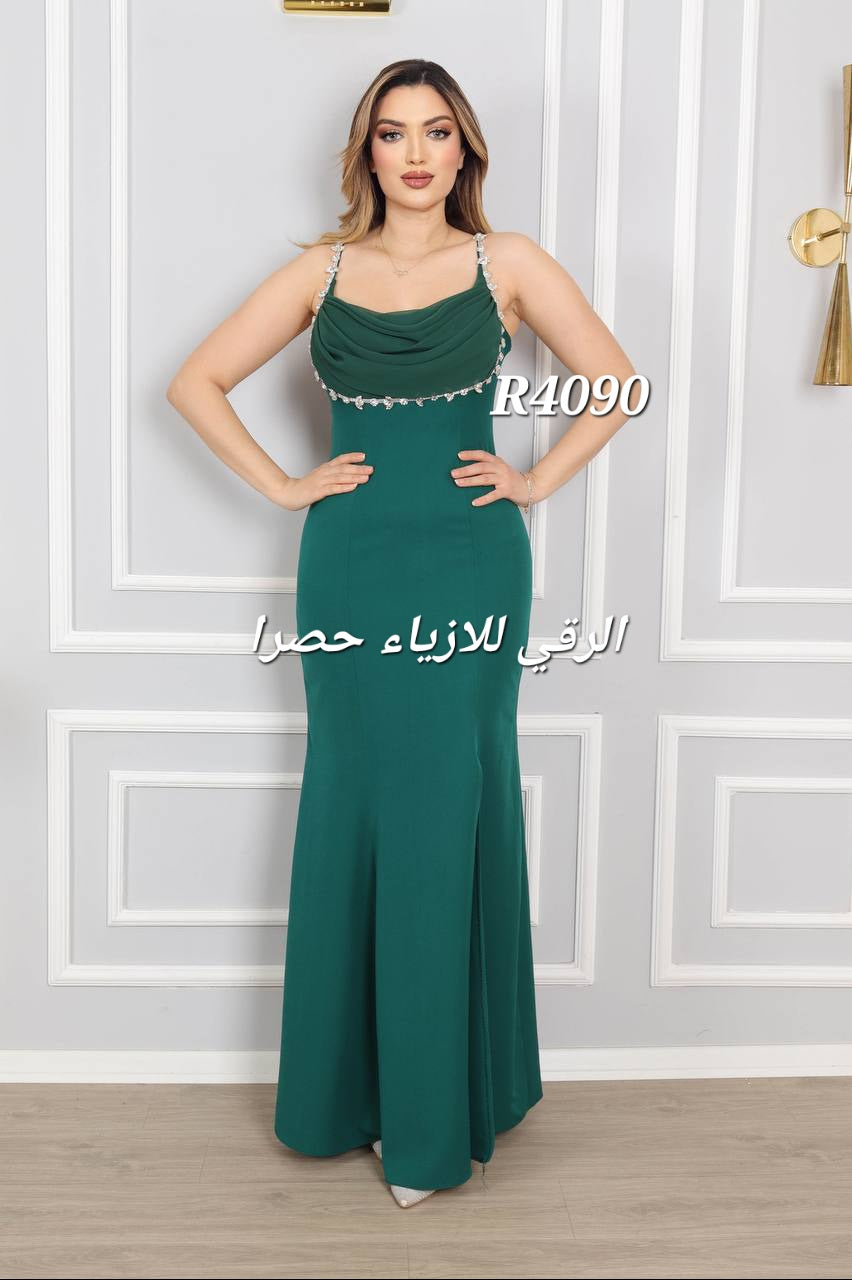فستان مع قطعتين R4090