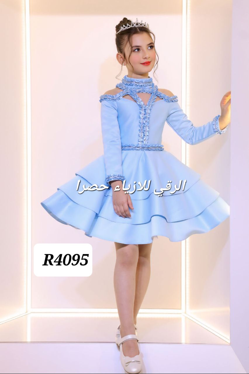 فستان بناتي ستان مع تاج ثقيل R4095
