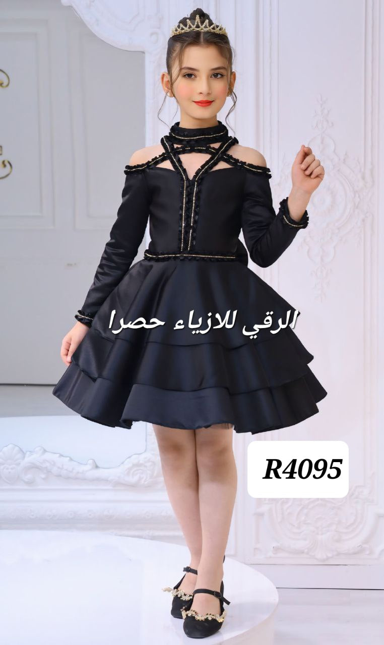 فستان بناتي ستان مع تاج ثقيل R4095