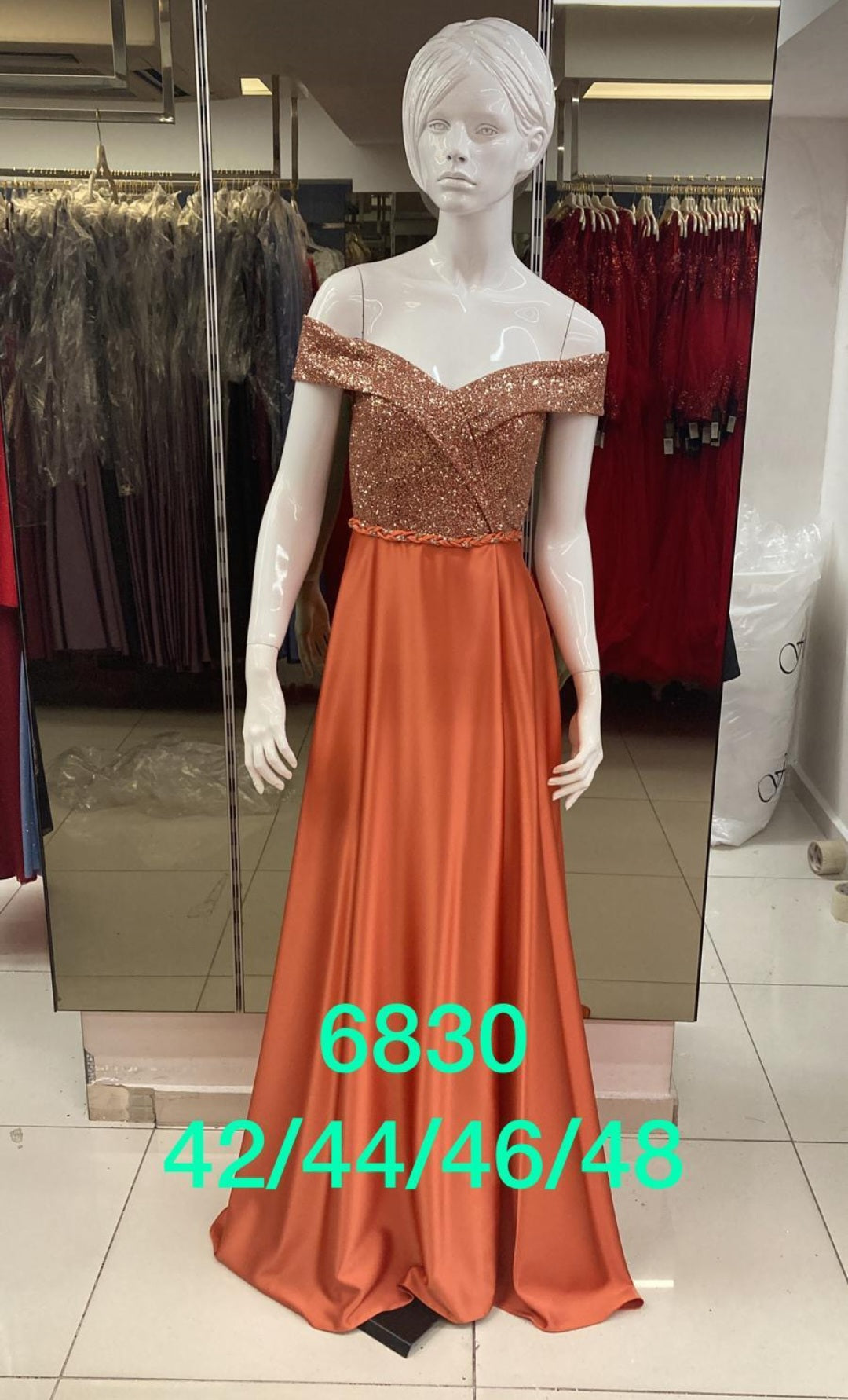 فستان سهرة ستان مميز R0249